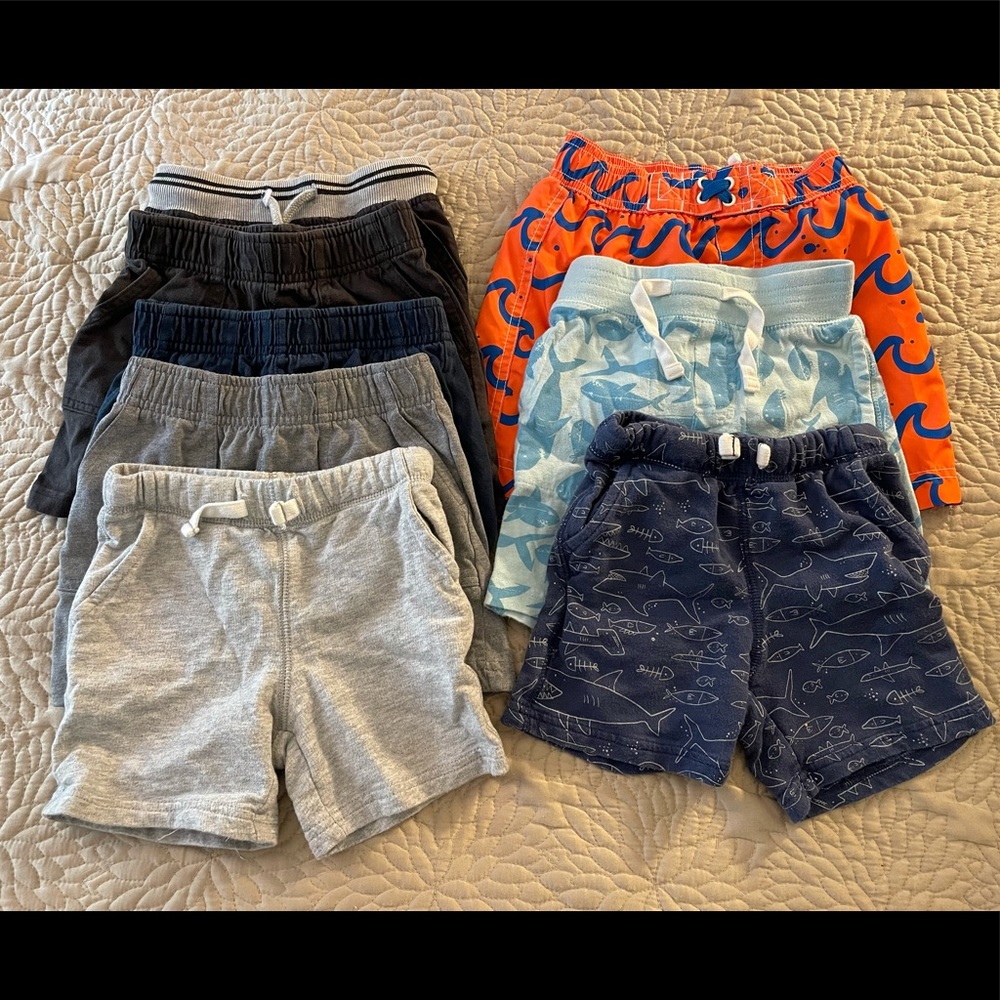 Boys Size 2T Bundle 7 Shorts and 1 Bathing Suit in Very Good Used Condition